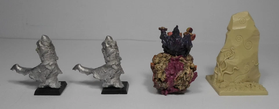 GAMEZONE CHARIOT OF THE HARVESTER MINIATURE PLUS OTHER MINIATURES LOT - Image 3 of 4