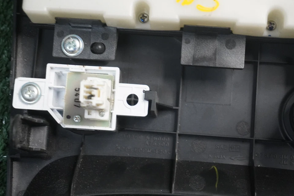 2011 2012 2013 NISSAN ROGUE температуры переменного тока управления безель панели OEM 275001VL0C - Изображение 4 из 4