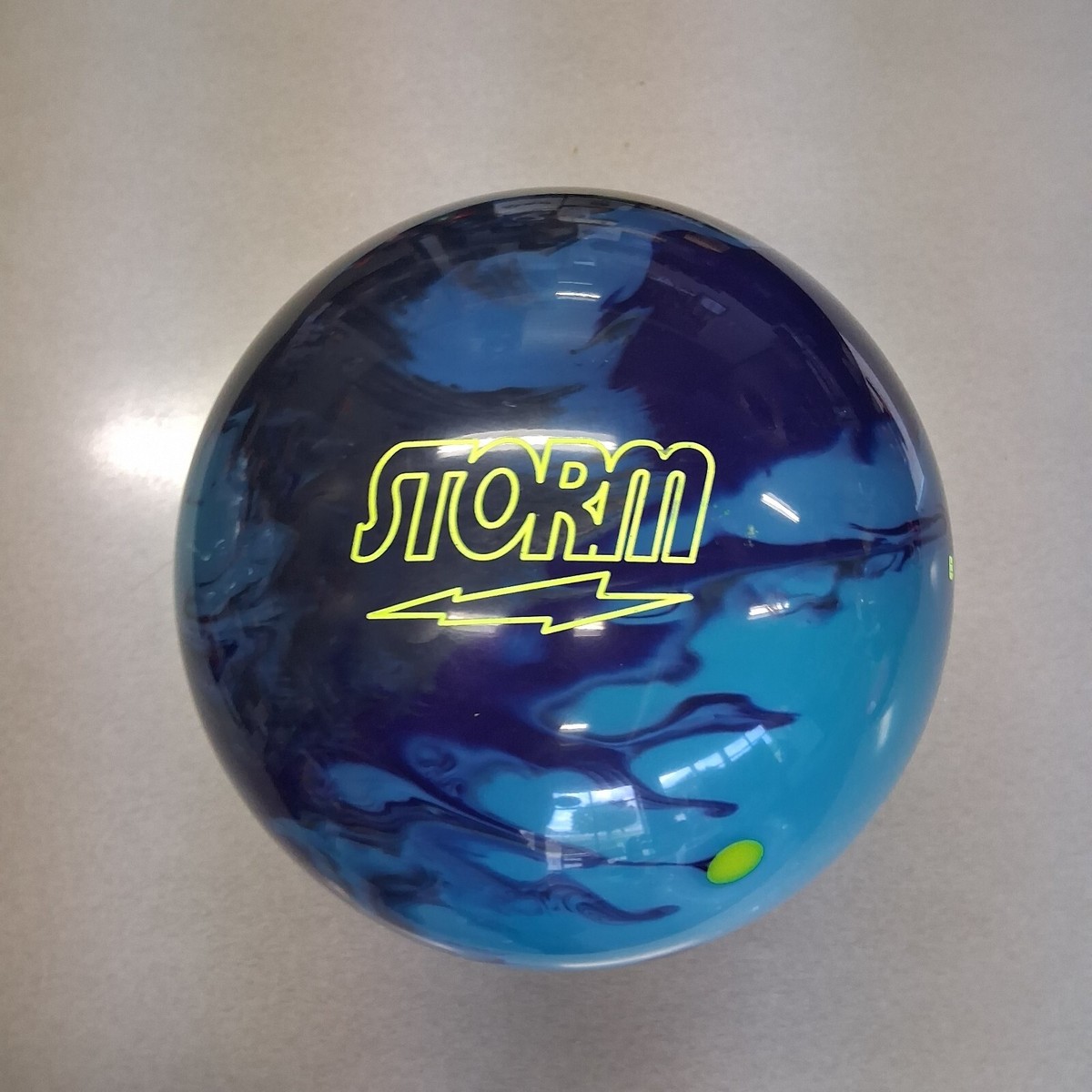 Storm Journey bowling ball 14 LB. 1ST QUAL new ball in the