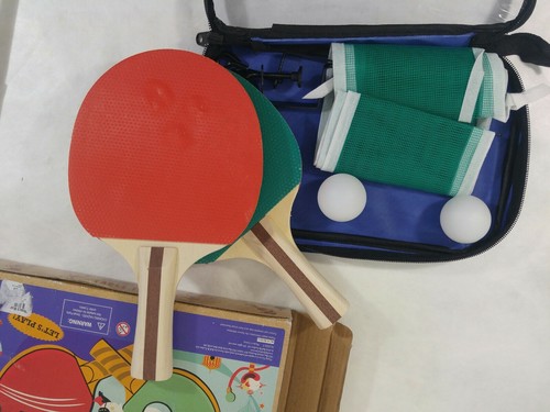 Table Tennis Flying Circus 2 balls 2 bats 1 Net Ping Pong New Old Stock - Picture 3 of 3