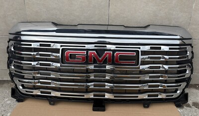 2022-2024 Gmc Sierra 1500 Denali Ultimate Front Grille W/Cam OEM 85622844 G1