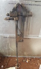 antica morsa a coda fabbro bancone carpenteria lavorazione metallo