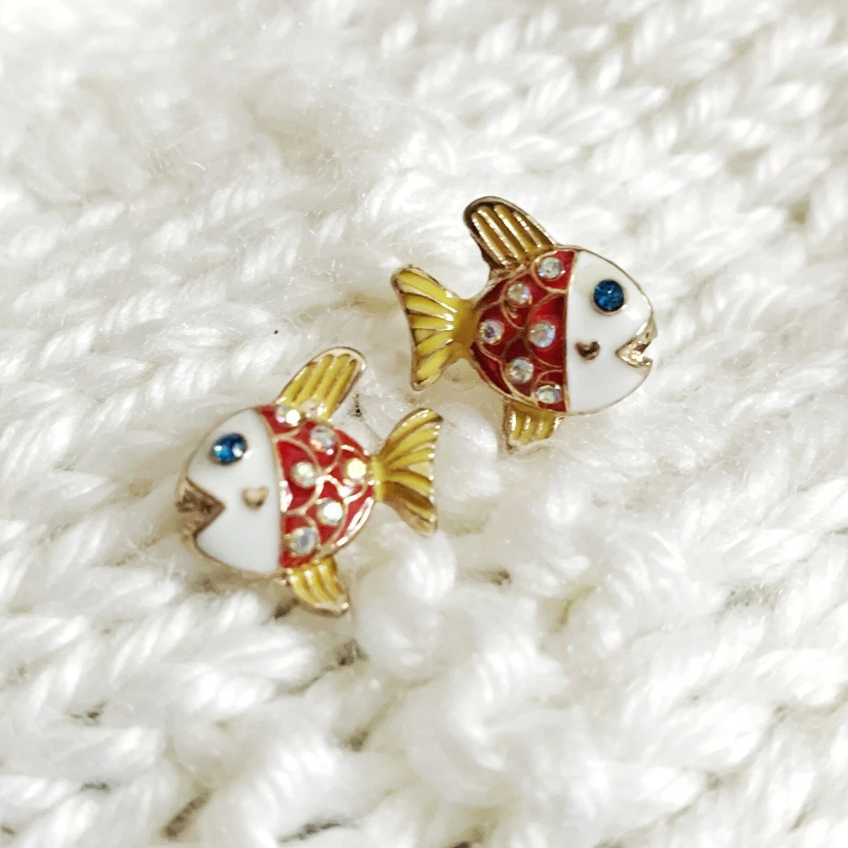 Boutique hotsell stud earrings