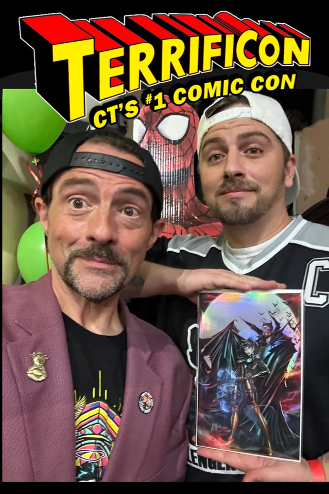 TERRIFICON w/ Jamie Tyndall + SIGNED KEVIN SMITH BOOKS