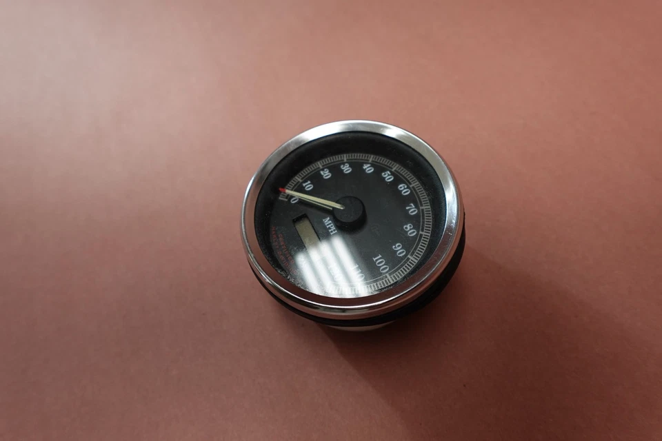 2000-2007 Harley Davidson Dyna Low Rider FXDL спидометр указатель скорости - Изображение 3 из 4