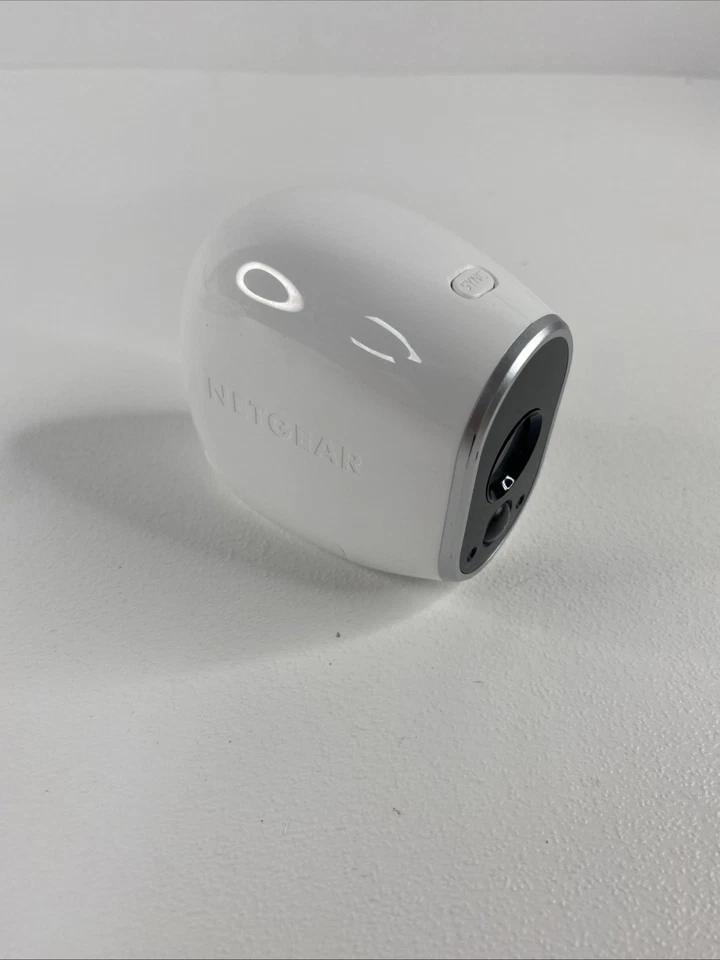 NETGEAR Arlo VMC3030 Wireless Or Wire Security Camera – No Batteries - Image 3 of 4