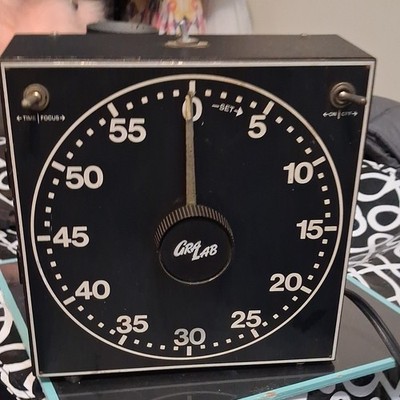 GraLab Model 300 Analog Darkroom Timer Black Audible