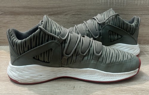 Nike Jordan Formula 23 Low Men's Dark Stucco Green Shoes (UK Size 9) 919724-051 - Picture 5 of 13