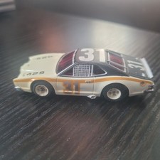 AFX 1932 Mercury Stocker White Black Gold 31 Vintage Slot Car DOESN'T WORK