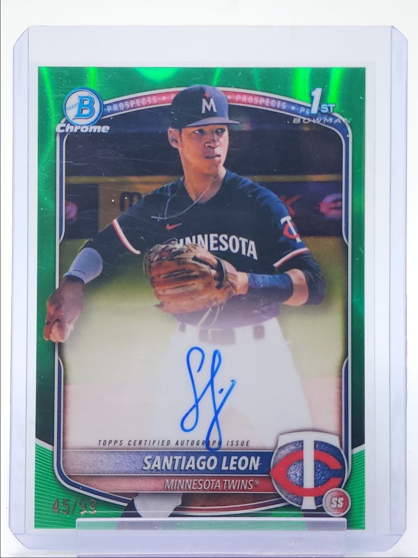 SANTIAGO LEON 2025 BOWMAN CHROME 1ST GREEN LAVA REFRACTOR AUTO /99 Q3917