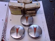 Wheel Center Caps 1973--1986 Pontiac Rally Ii Wheel Gto Lemans Trans Am Used