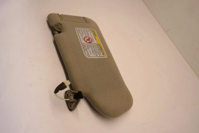 Infiniti FX SERIE FX35 2004-05 parasol pasajero iluminado derecho Foto 3 de 4