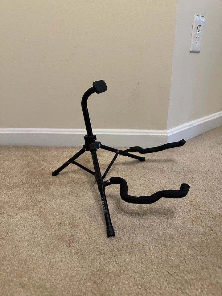 芬达原声/电贝司吉他型号 Cb 60sce BLK,4 弦,全新,无盒 — 第 2/4 张图片