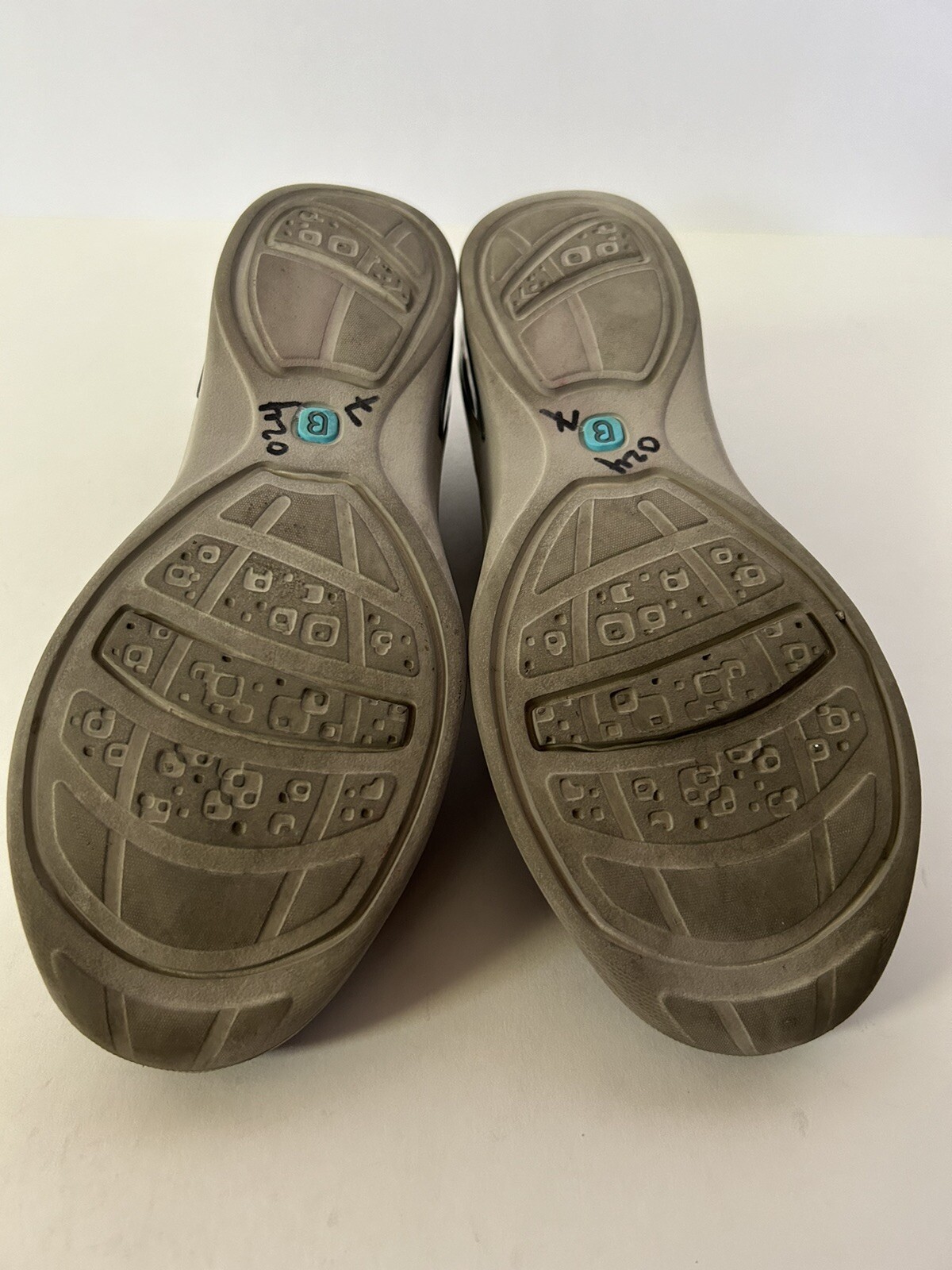 Bzees Flirty Cloud Technology Dark Grey Slip On W… - image 17