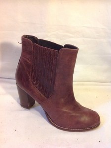 river island burgundy boots