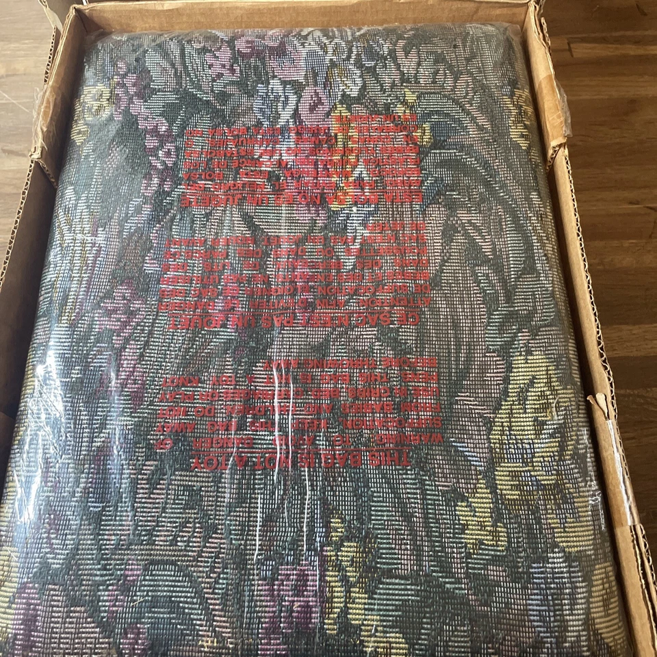 Reposapiés de almacenamiento de Powell “Roble nostálgico” vintage nuevo en caja tapiz floral superior Foto 2 de 4