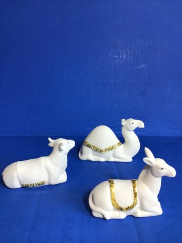 Lace Nativity Set by Roman - Gold Lace Collection - 8 Piece Set - #31380 - New - Imagen 8 de 9