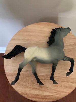 BREYER #415 BUCKSHOT FAMOUS SPANISH BARB GRULLA SEMI LEOPARD APPALOOSA 