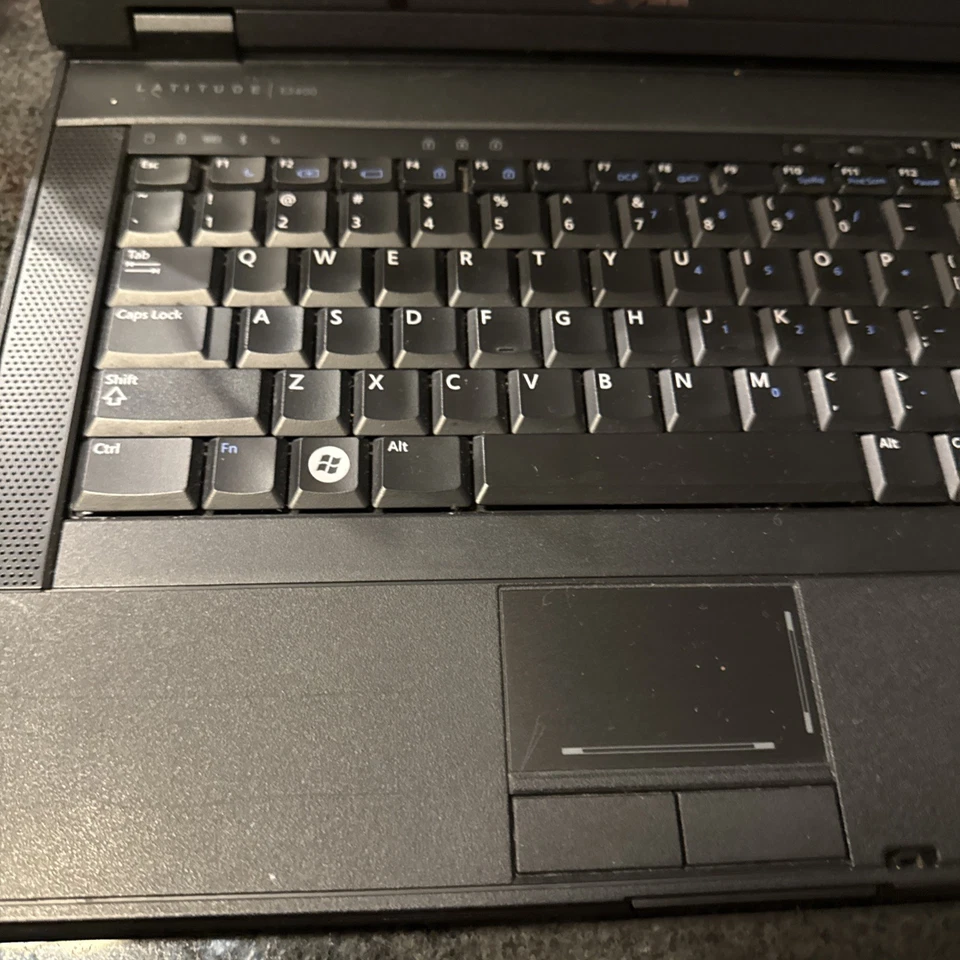 Dell Latitude E5400 14" Intel Core 2 Duo @ 2.6GHz | 4GB RAM | No Power Cord - Image 4 of 4