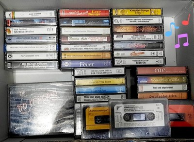 Original-Musikkassetten (MC) zur Auswahl zu verschiedene Musikrichtungen