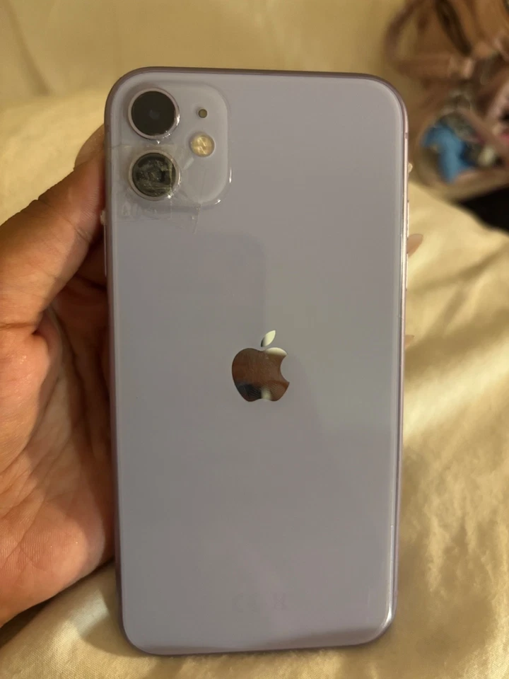 Apple iPhone 11 - 128Go - Violet (Désimlocké) A2221 (CDMA + GSM) - Photo 2/4