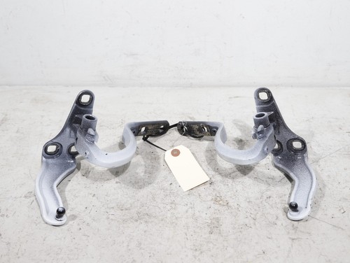 16-20 Tesla Model X Front RIGHT Falcon Door Hinge 1898789 OEM 102K - Picture 3 of 4