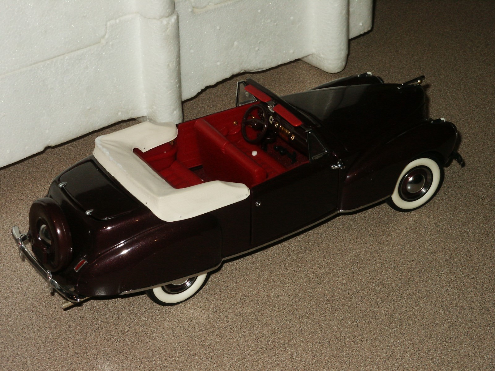 Picture 2 of 9