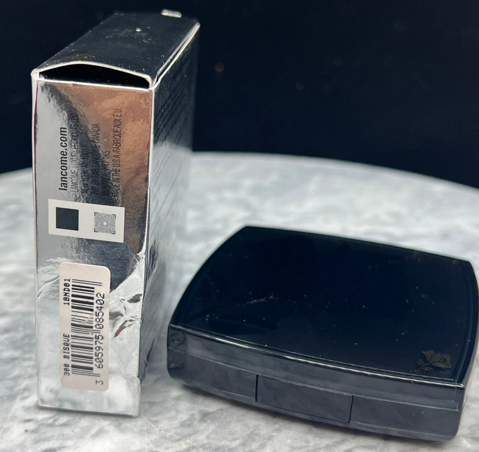 Lancome Translucence Mattifying Silky Pressed Powder 300 Bisque 0.35 oz NIB - Image 4 of 4