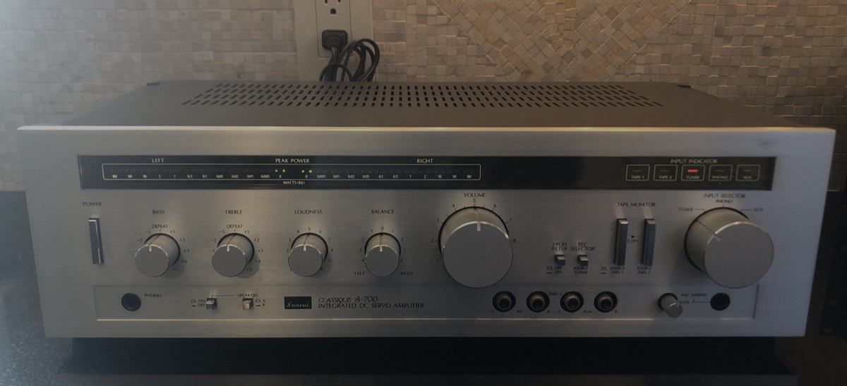 Sansui A-700 Classique Integrated DC Servo 55 WPC Amplifier