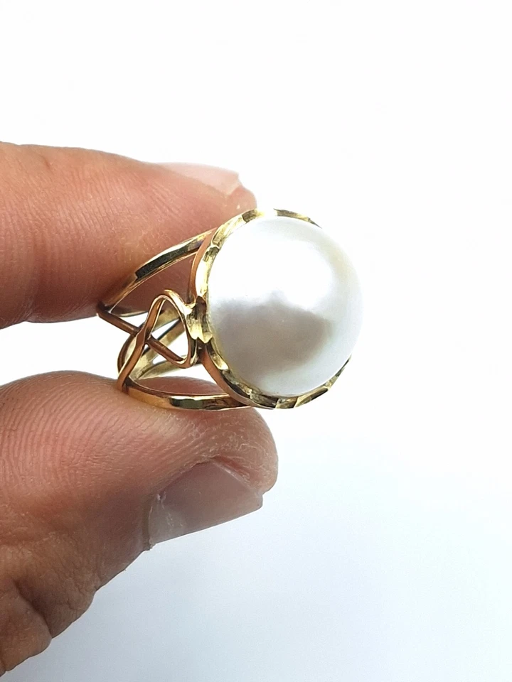 Anello Artigianale Da Donna In Argento 925 Perla 18 MM Australiana Oro Giallo - Immagine 3 di 4