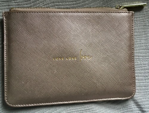 KATIE LOXTON COSMETIC BAG IN GOLD ~ ZIP TOP WITH GOLD PLATED LOGO ~ 7 X 5” ~ NEW - Picture 7 of 8