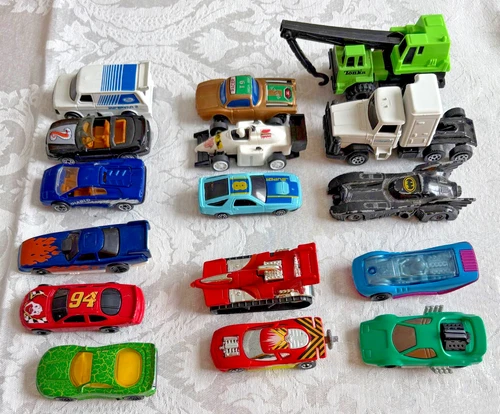 Vintage Lot of (16) Hot Wheels Matchbox ERTL Corgi Tonka Cars Trucks Batmobile