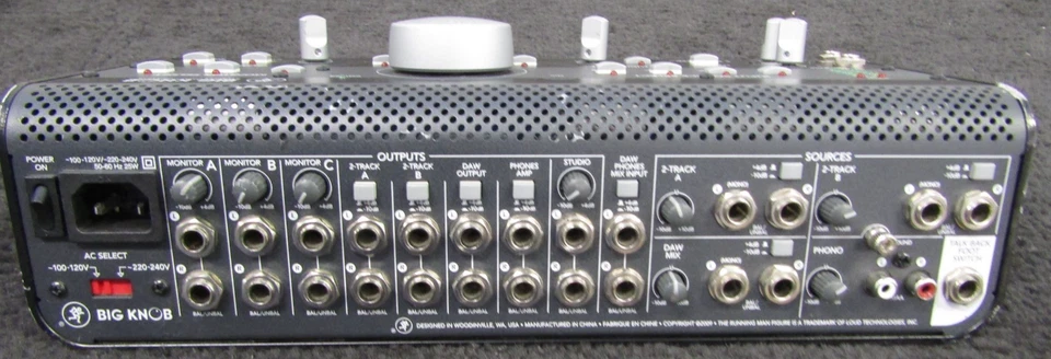 Mackie Big Knob Studio Command System - Image 4 of 4
