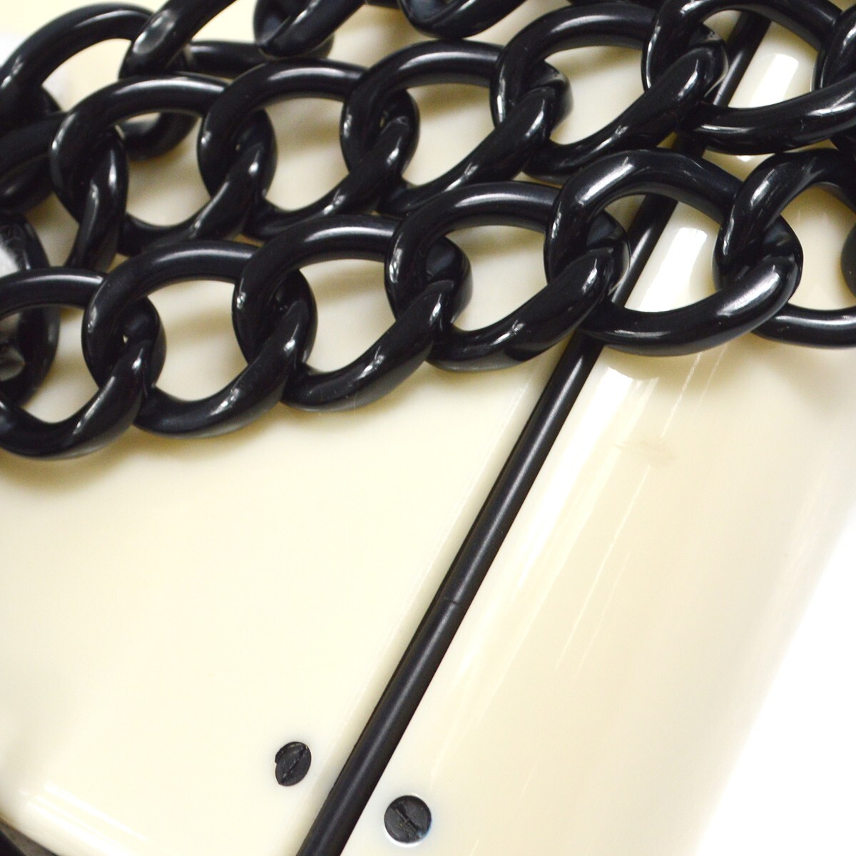 Chanel Bi-color Black White Plastic Chain Shoulder Bag 98787 | eBay