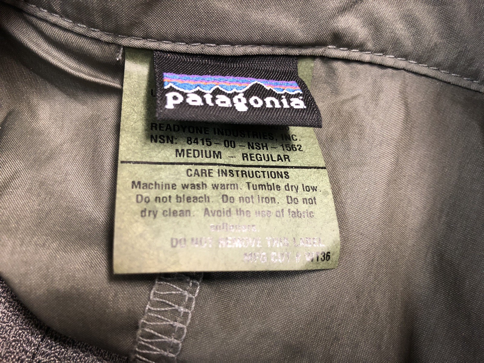 PATAGONIA PCU GEN II SPECIAL FORCES PCU PATAGONIA LEVEL 4 WIND SHIRT L4 MEDIUM REGULAR NEW da9fcd PATAGONIA PCU GEN II SPECIAL FORCES PCU PATAGONIA LEVEL 4 WIND SHIRT L4 MEDIUM REGULAR NEW da9fcd