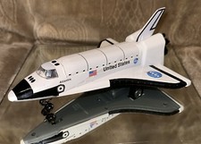 Daron United States NASA 8 Space Shuttle Atlantis Die Cast Plastic Pull Back