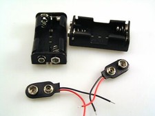 Battery Holder 2 x AA (UM-3) + 50mm PP3 Clip Red/Black 2 Pieces OM0523G