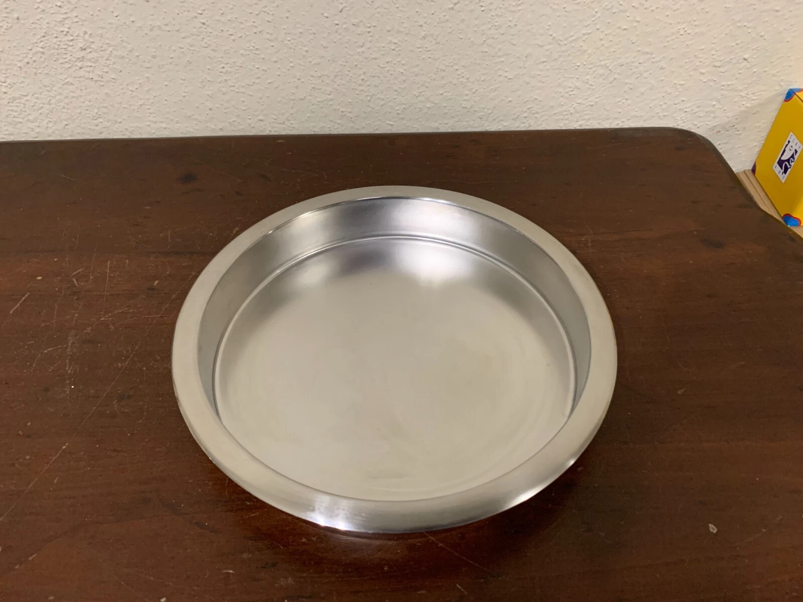 Revere Ware Stainless Steel 9" x 1 1/2" Round Cake Pan 2509-84
