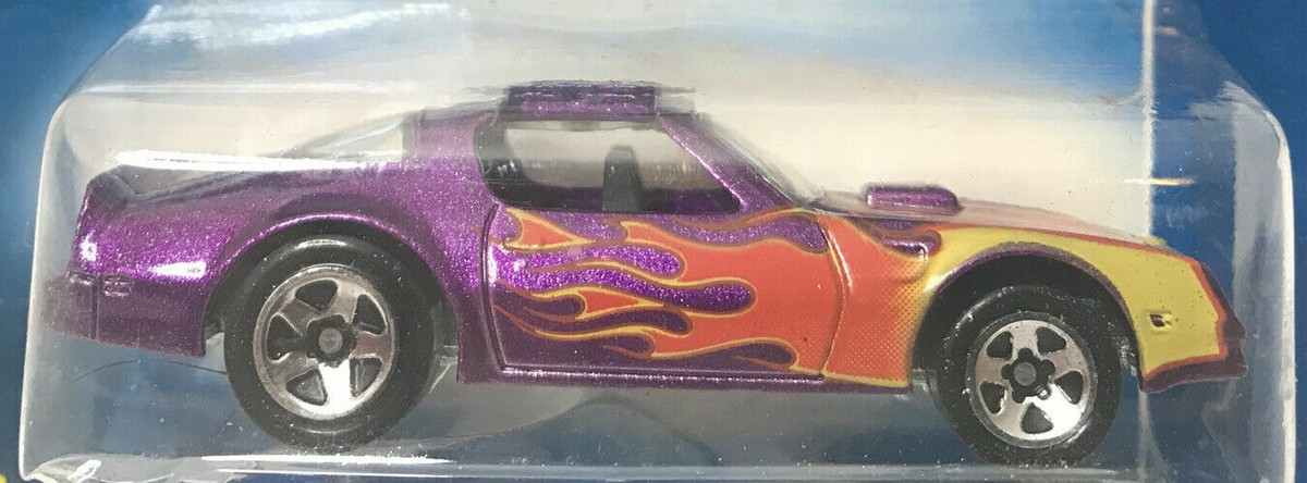 最終値下 送料込み ミニカー 黄色 ファイヤーパターン ホットロッド 子供用 HOT BIRD PURPLE WITH ORANGE FLAMES & CHROME WHEELS HOT