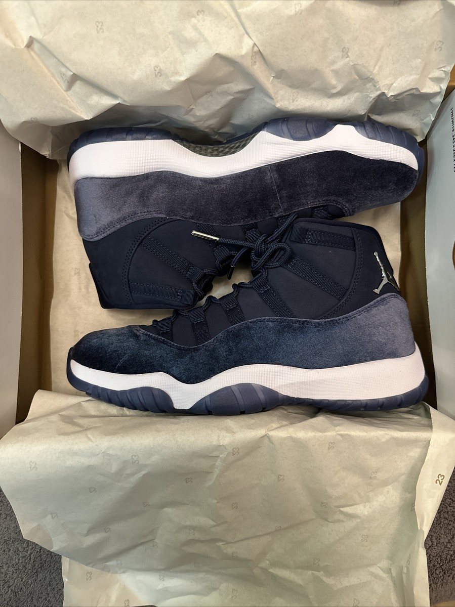 Nike Air Jordan 11 Retro Midnight Navy Velvet Size 11 W/9.5M