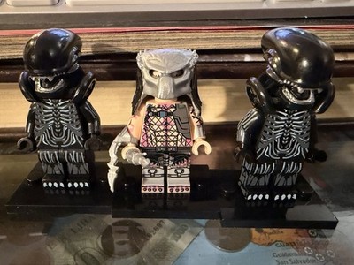 Aliens vs Predator Lot Lego Custom Printed Minifigures xenomorphic skin