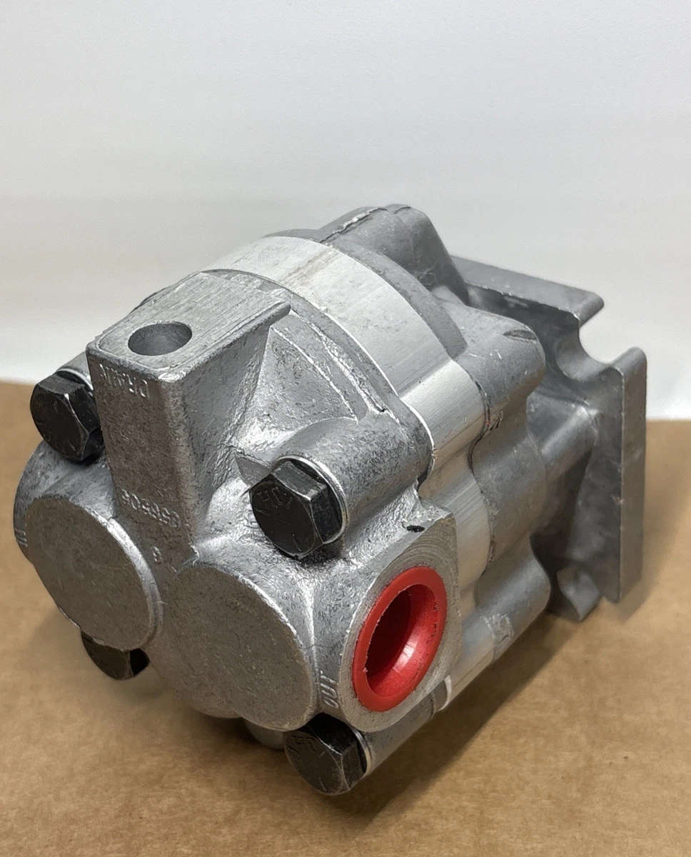 Hydraulic Gear Pump D14X3365-X0626-17358 4-Bolt Mount Keyed Shaft photo 4
