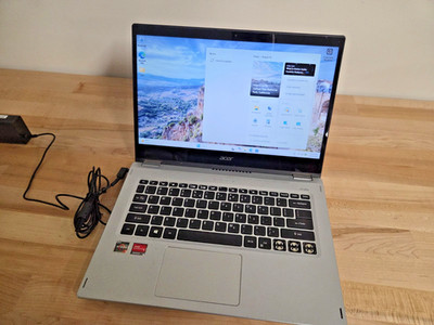 Acer Spin 3 SP314-21 TOUCH 14''HD Ryzen 3 3250U 2.6GHz 4GB 128GB SSD FOR PARTS