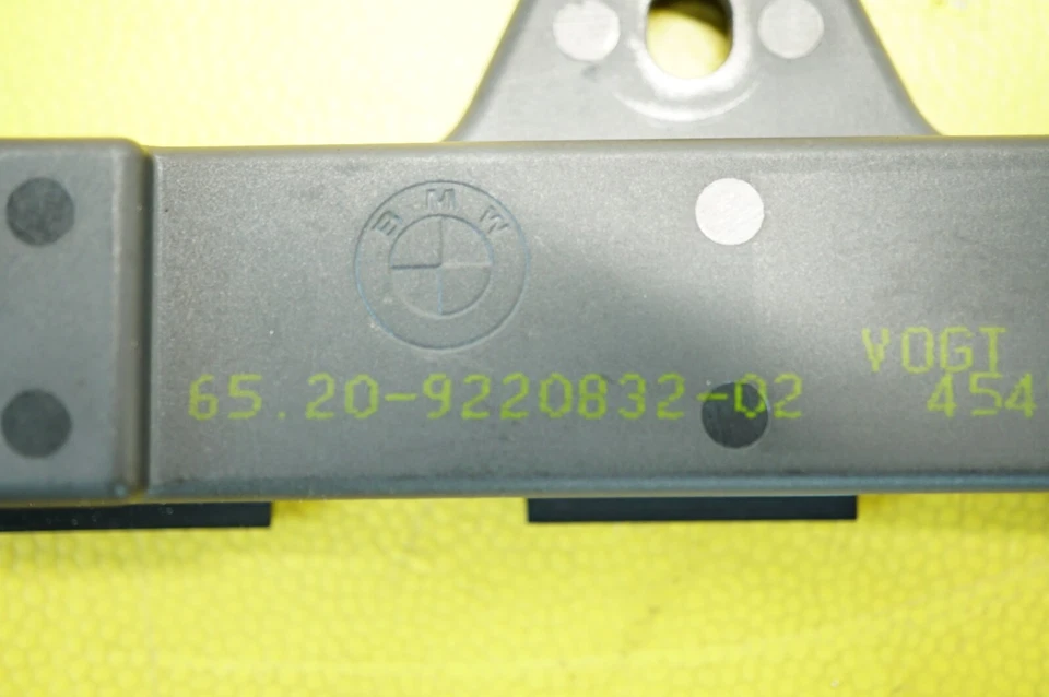 🔅2009-2023 OEM.BMW X3.ANTENA INTERIOR CONVENIENCIA ACCESO 9220832, 65209220832 Foto 2 de 4