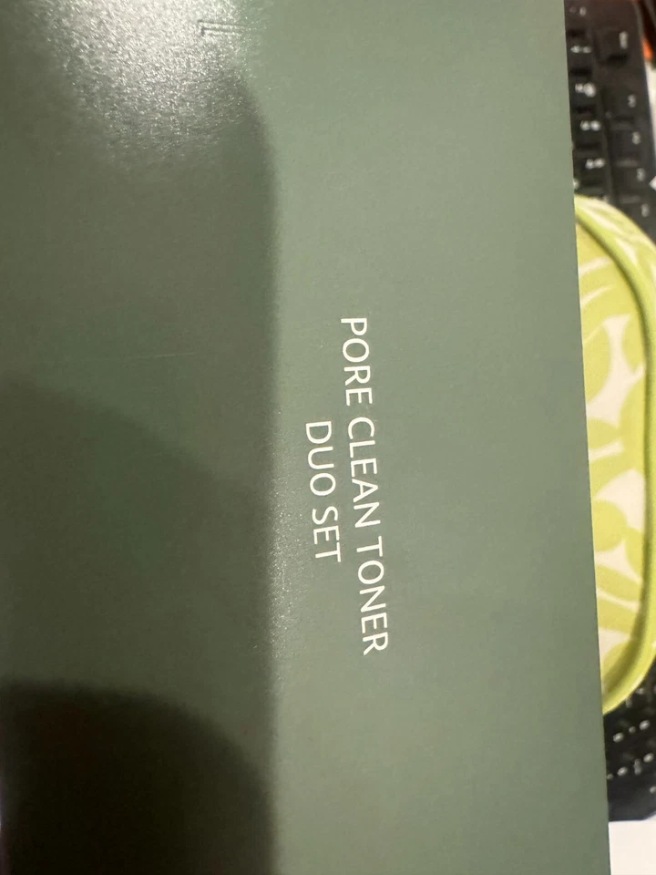 Conjunto duplo de toner Mamonde Pore Clean pacote com dois 16,9 fl oz/500 ml cada novo na caixa validade 4/2025 - Imagem 2 de 4