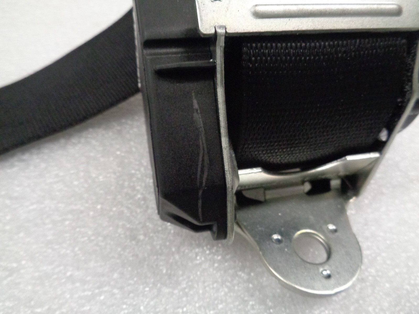 14-17 Maserati Ghibli Rear Left Side Seatbelt Seat Belt Retractor OEM AK240297