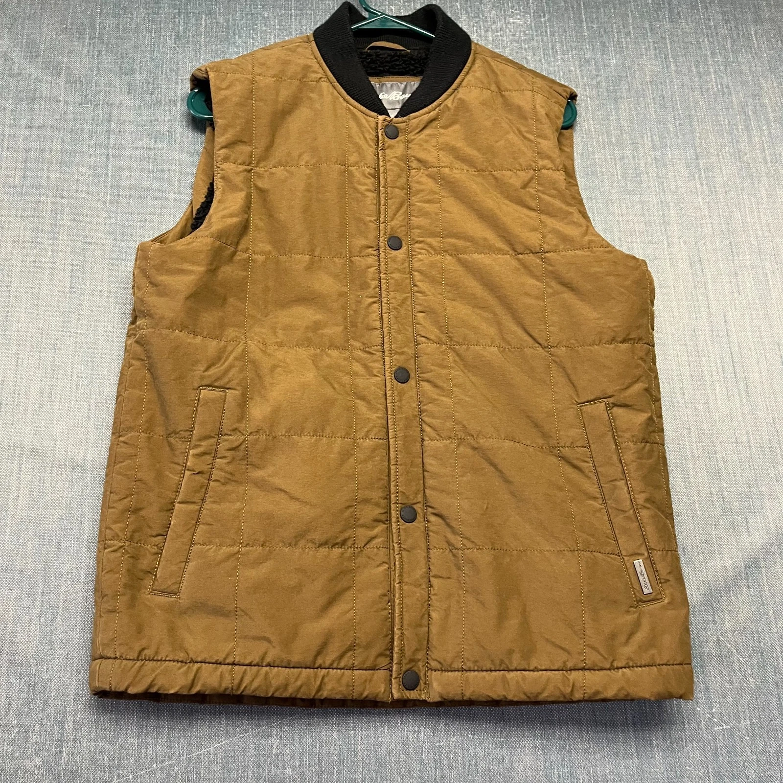 Eddie Bauer Men's Vest Size S Brown Quilted Fleece Lined Snap Front CasualWinter