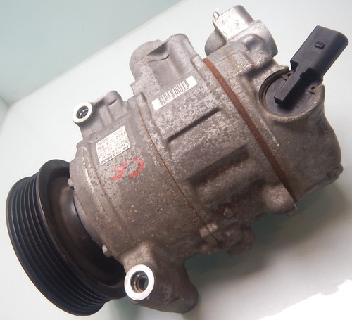 VW PASSAT 3C B7 / 1,8TSI / KLIMAKOMPRESSOR KLIMA KOMPRESSOR / 1K0820808A (CF196)
