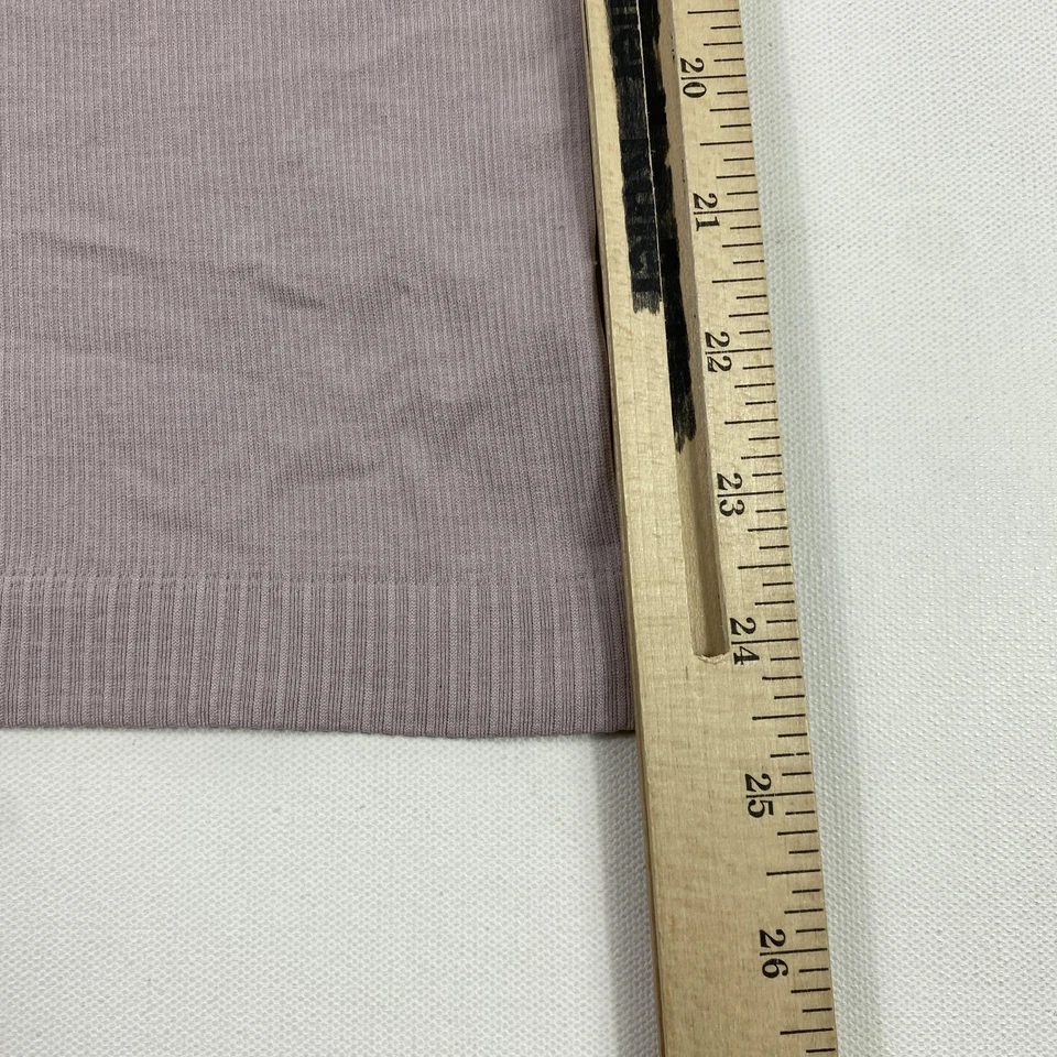 Lululemon Tank Top Womens 8 Medium Purple Ribbed Shelf Bra Racerback Yoga - Image 3 of 4