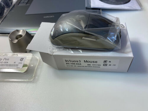 Nuovo Wacom Intuos3 Professional 4x6" tablet USB grande formato con mouse a penna PTZ431W - Foto 3 di 8